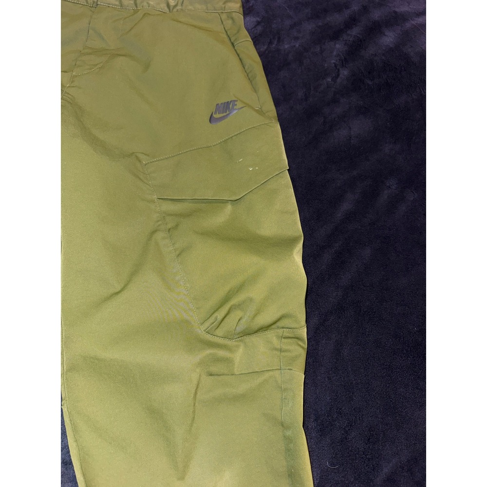 Nike Tech Pack Cargo Pants Mens Olive Green Tapered Utility Trousers BV4443-326 - Picture 3 of 6
